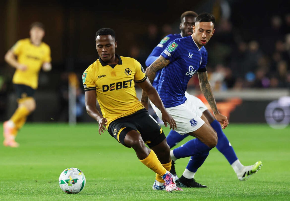 Palmeiras demonstra interesse em Arias e aguarda resposta do Fluminense para prosseguir com a negociação