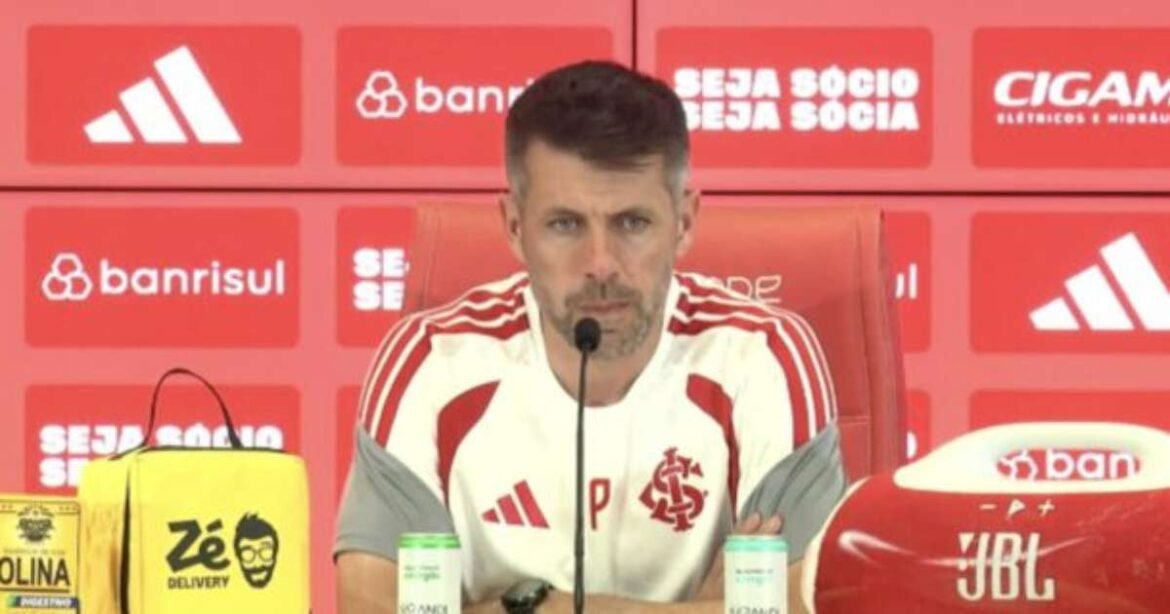 Pezzolano desmente favoritismo do Internacional na disputa do Gauchão: "A equipe a ser batida é o Grêmio"