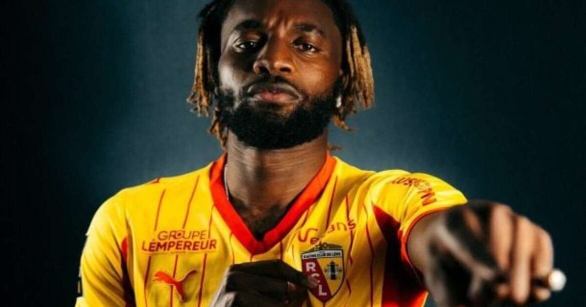 Saint-Maximin sofre ofensas racistas após anúncio de transferência para o Lens