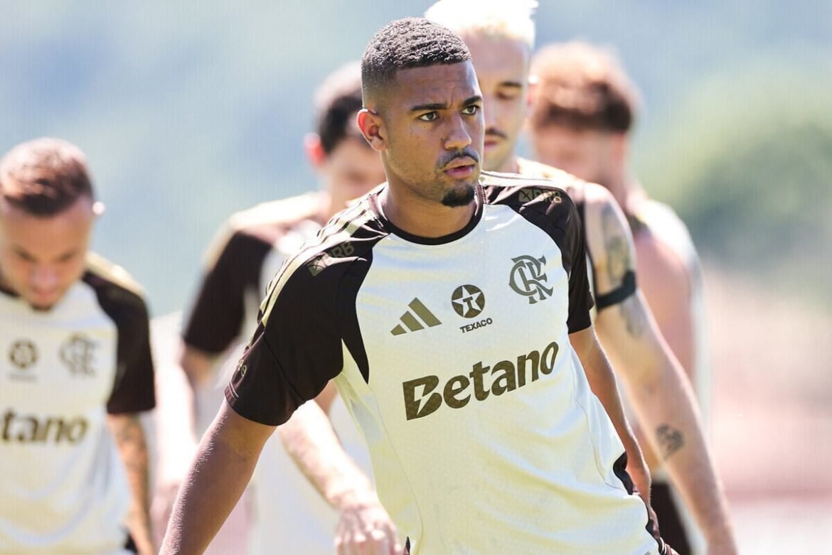 Samuel Lino fala sobre a pressão no Flamengo e afirma: "É o maior clube do mundo"