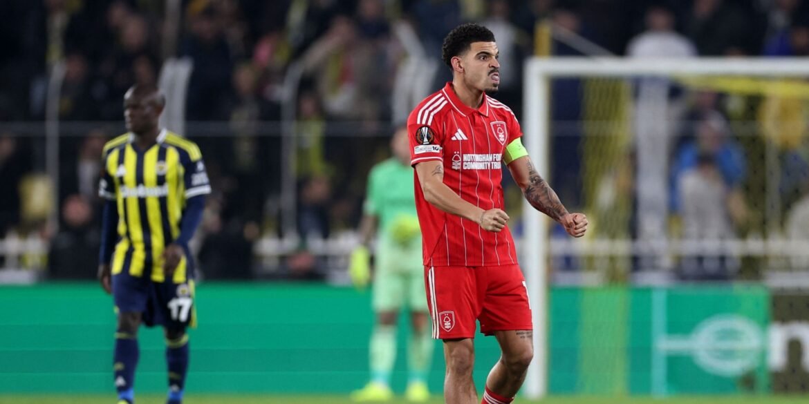 Sensação do Nottingham Forest se torna imprescindível como Gibbs-White