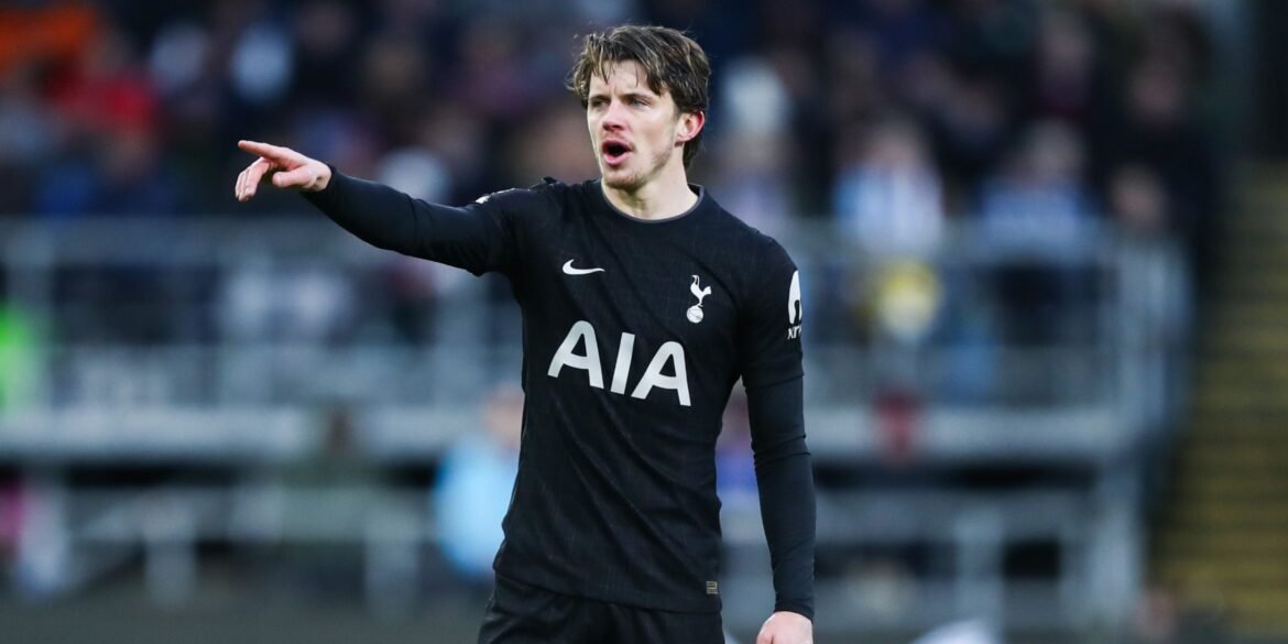 Spurs fazem proposta tardia para contratar jogador promissor