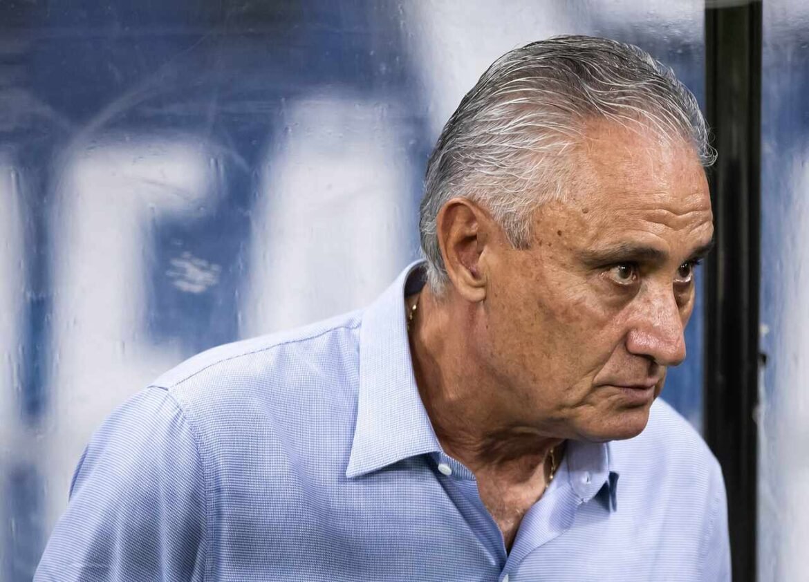Tite destaca a importância do respeito à torcida do Cruzeiro após críticas no Mineirão