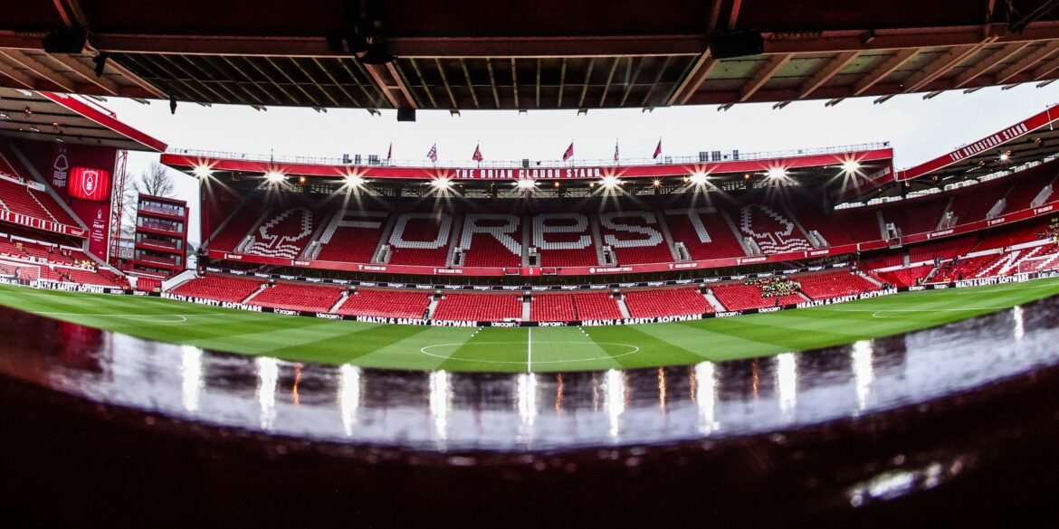 Vitor Pereira em negociações diretas para assumir o cargo de treinador no Nottingham Forest após saída de Sean Dyche