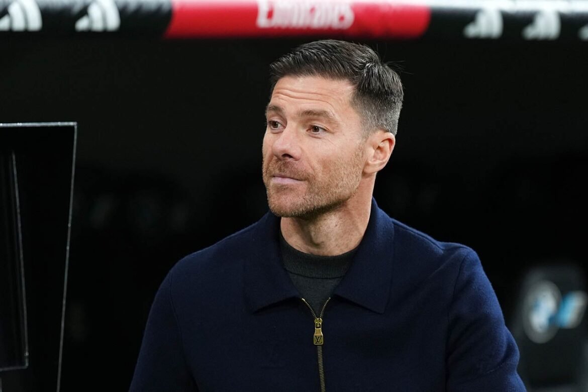 Xabi Alonso rejeita oferta de equipe da Ligue 1