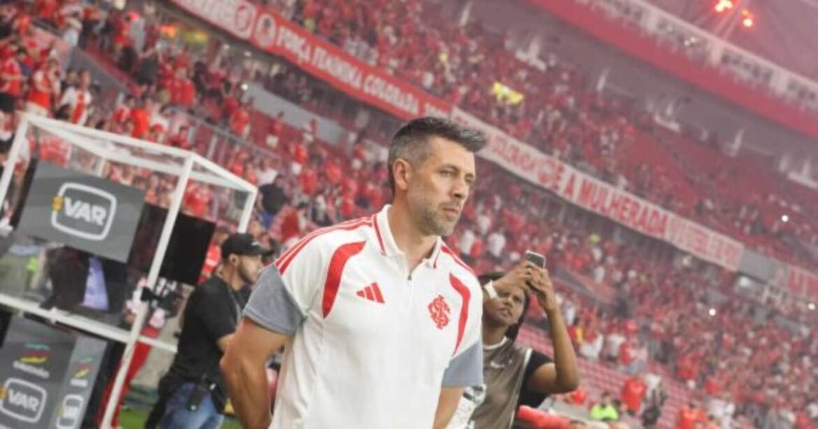Pezzolano reconhece a falta de explicações para o desempenho insatisfatório do Internacional