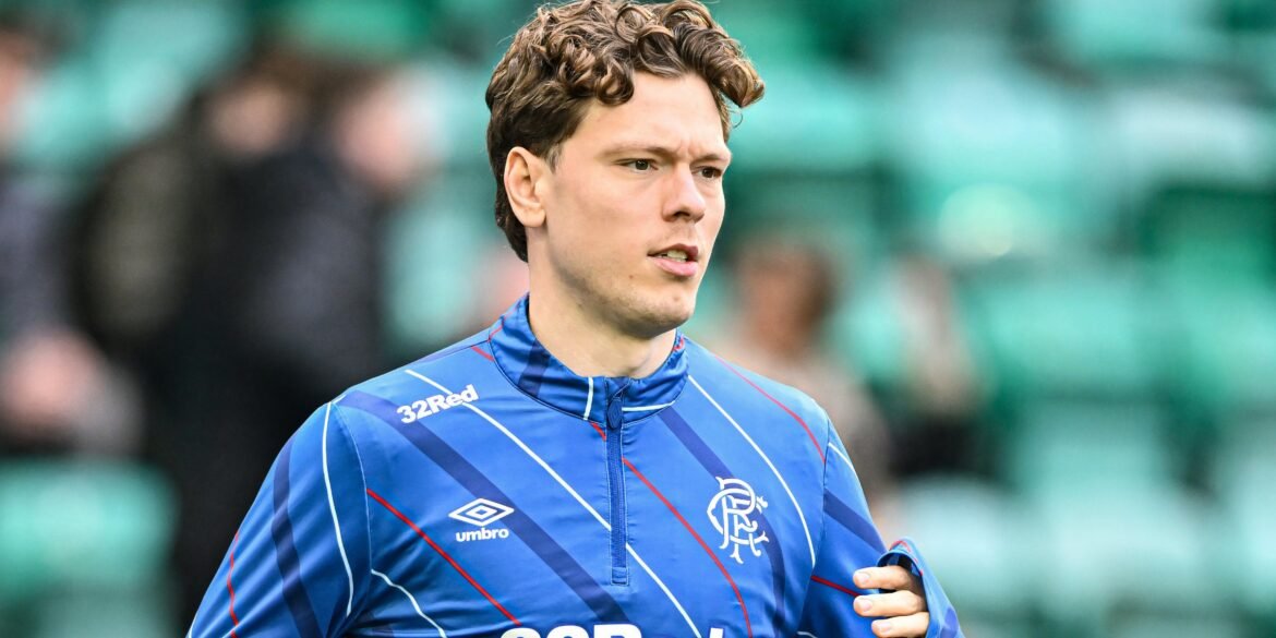 Após deixar o Rangers, ex-jogador do Ibrox se destaca muito mais que Skov Olsen