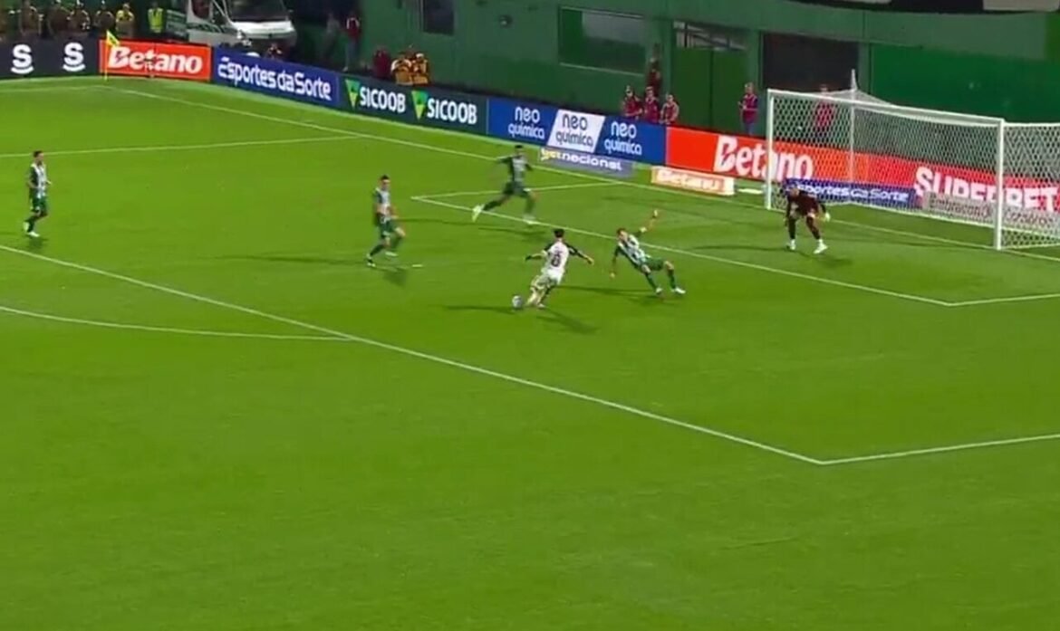 Corinthians não aproveita oportunidades e empata com a Chapecoense