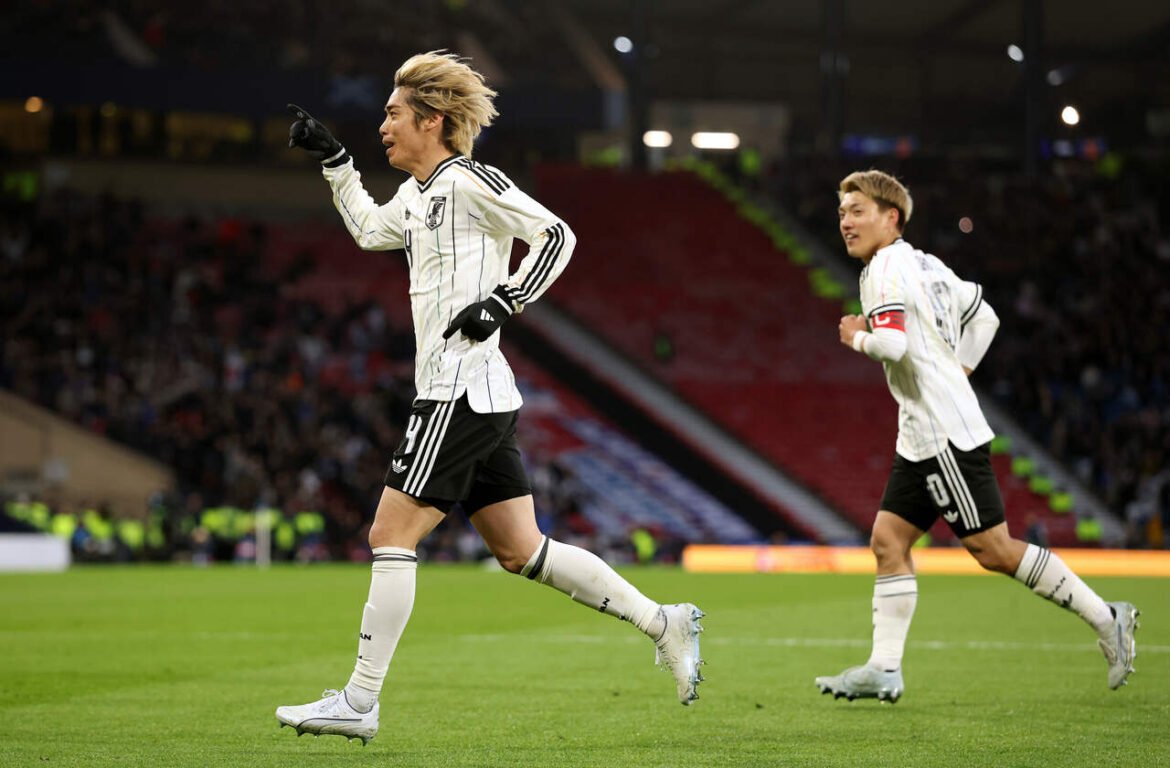 Escócia é superada pelo Japão em amistoso realizado em Glasgow antes da Copa do Mundo.