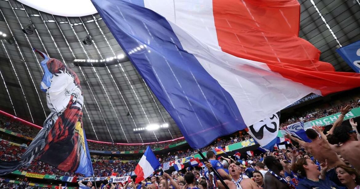 Estrela Francesa Sofre Lesão e Pode Desfalcar o Time Contra o Brasil