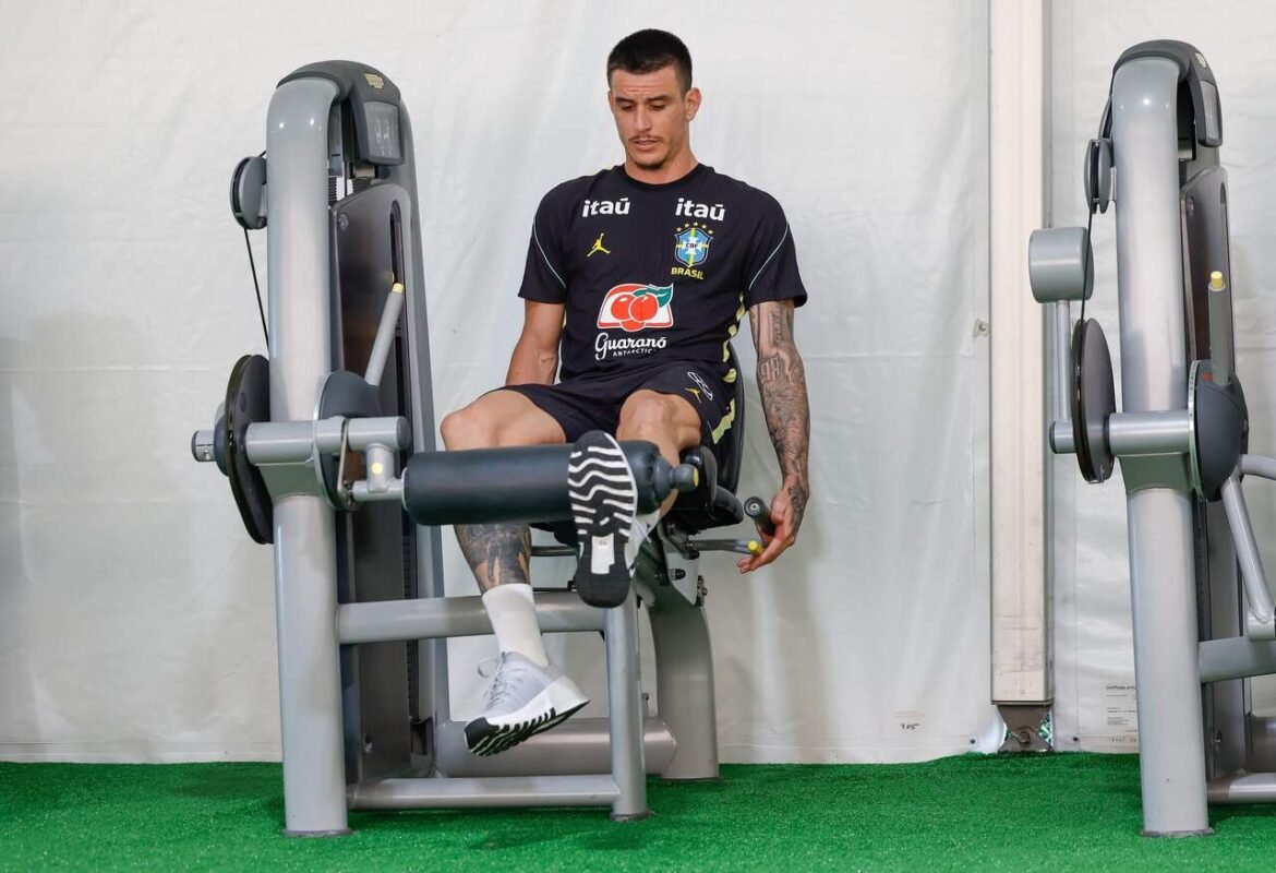 Ibañez comemora retorno à Seleção e exalta Ancelotti: "Uma grande força no futebol"