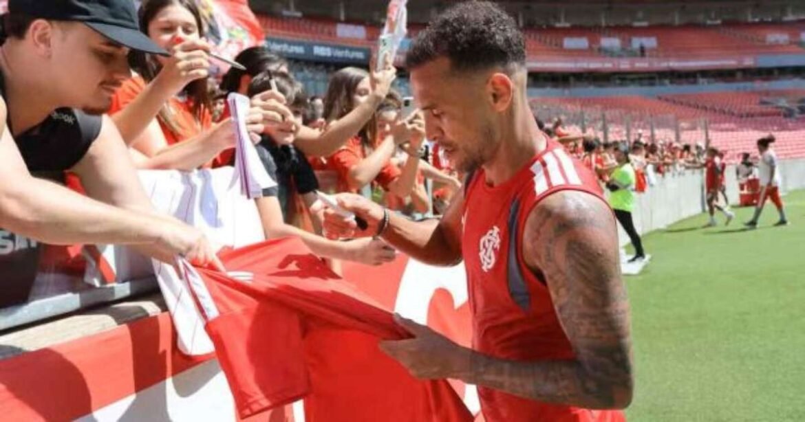 Internacional promove treino aberto para torcedores no Estádio Beira-Rio