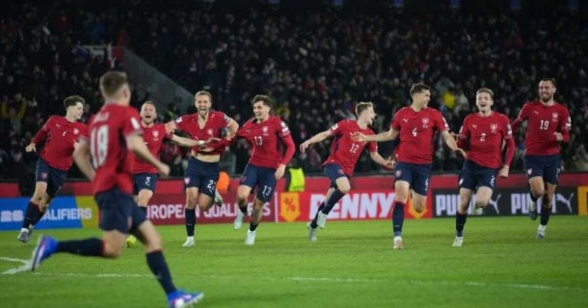 Jogador da Chéquia comemora classificação para a Copa do Mundo: 'Cerveja para todos!'