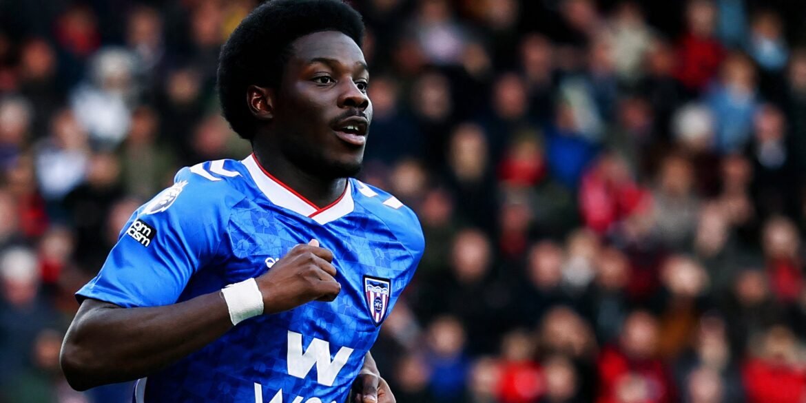 Le Bris precisa dispensar jogador do Sunderland comparado a Jeremain Lens 2.0