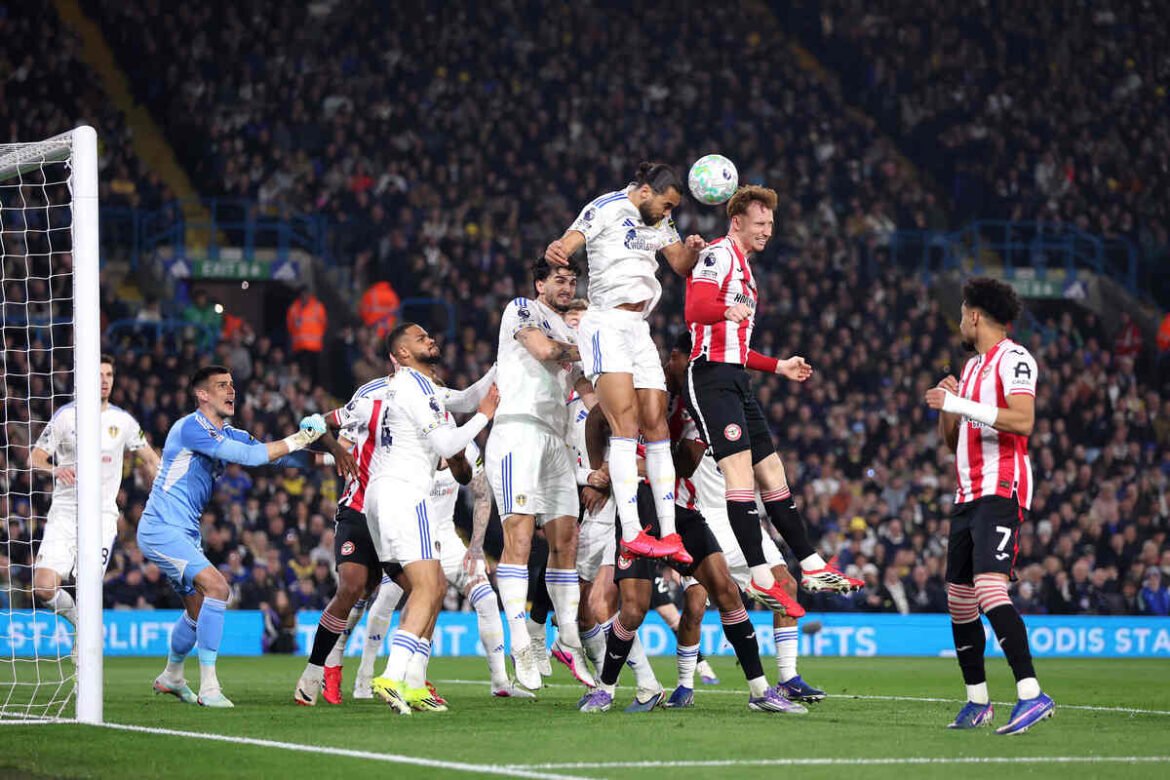 Leeds e Brentford empatam sem gols na Premier League