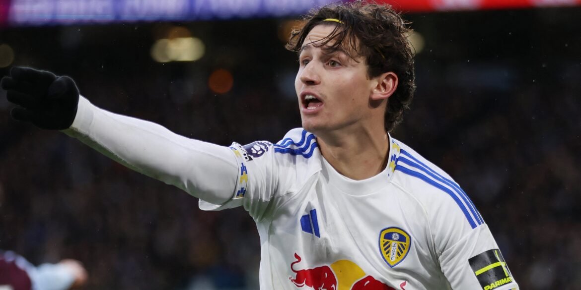 Leeds encontra talento valioso em candidato a "Jogador do Ano" que superou Aaronson em valorização