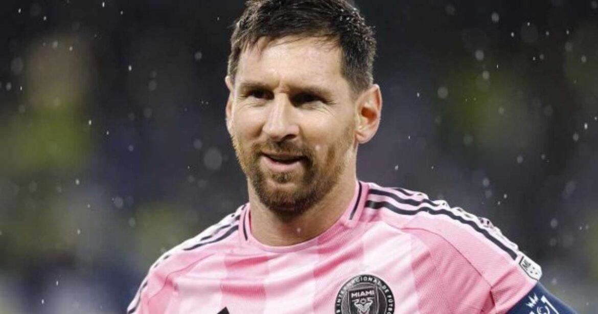 Lionel Messi alcança impressionante feito de 900 gols na trajetória profissional