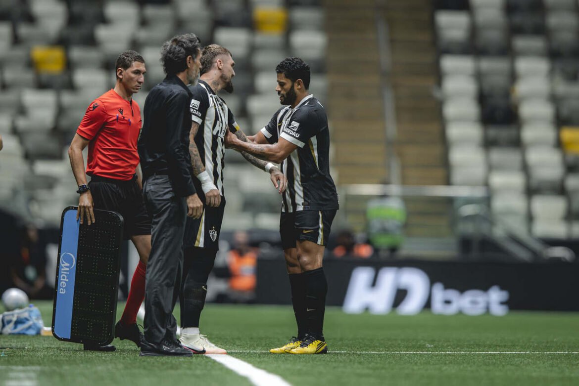 Lyanco expressa emoção após ato de Hulk na vitória do Galo
