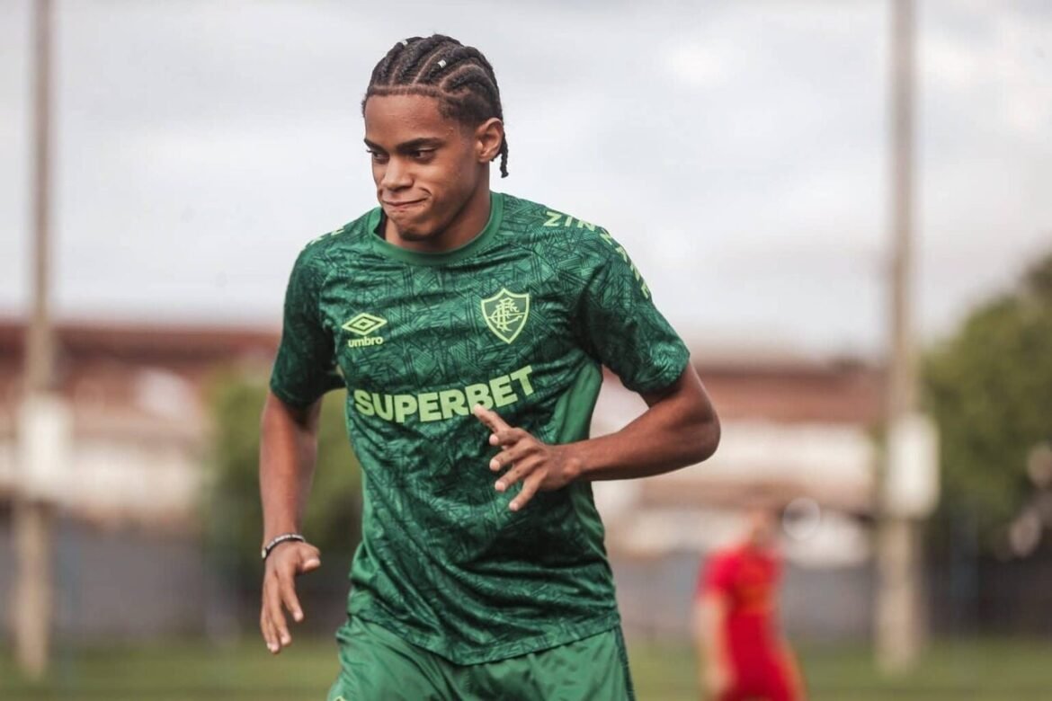 Matheus Reis sai do LCA e deixa Fluminense sem jogador até o final da temporada