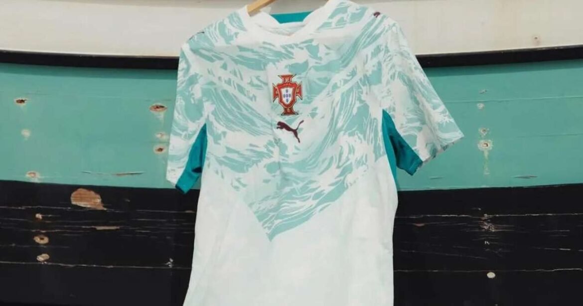 Portugal apresenta sua nova camisa alternativa com design inspirado no mar