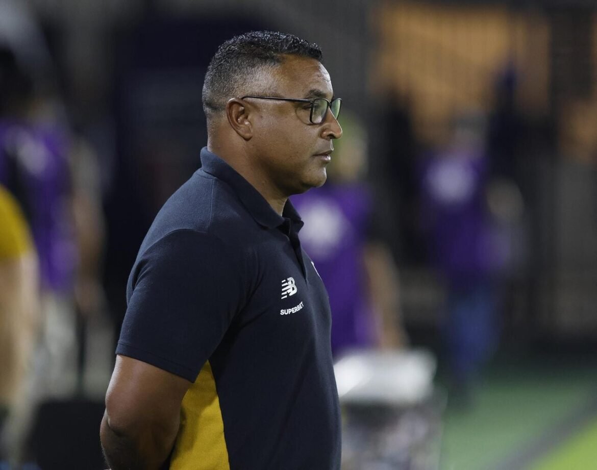 Roger destaca união do São Paulo, mas pede cautela após mais uma vitória