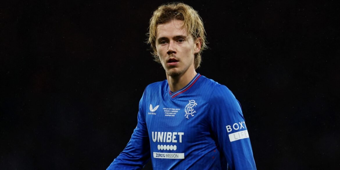 Rohl precisa se desfazer de jogador decepcionante do Rangers que pode ser o próximo Cantwell