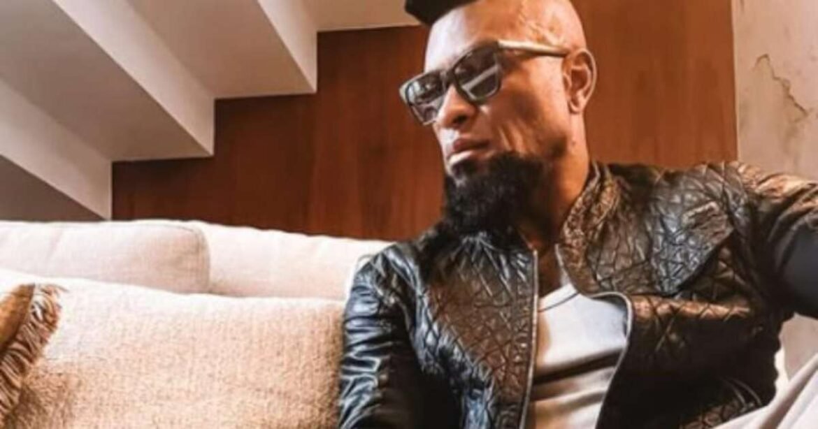 Zé Roberto relaciona vício a desafios no futebol e menciona "trauma" da Copa de 2002: "Nem percebi"