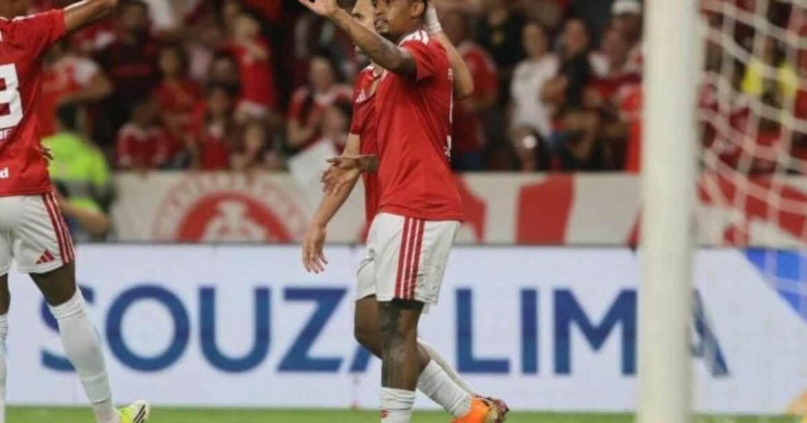 Alerrandro em Empréstimo pelo CSKA: Foco em Objetivo para Permanecer no Internacional