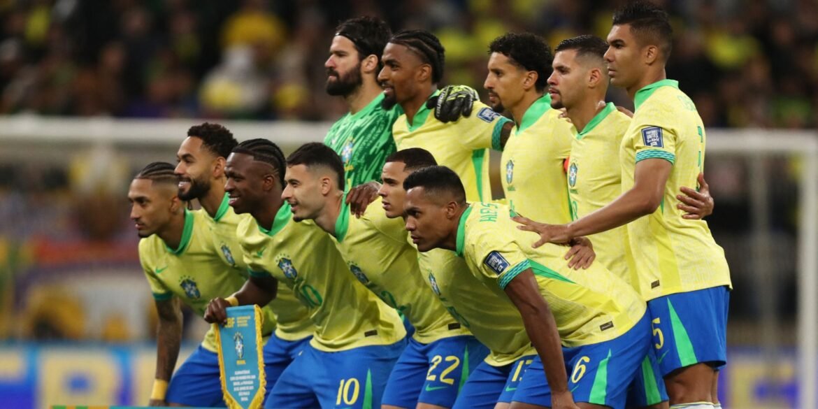 Arsenal e Chelsea dialogam com representante de jogador brasileiro, com duas propostas apresentadas.