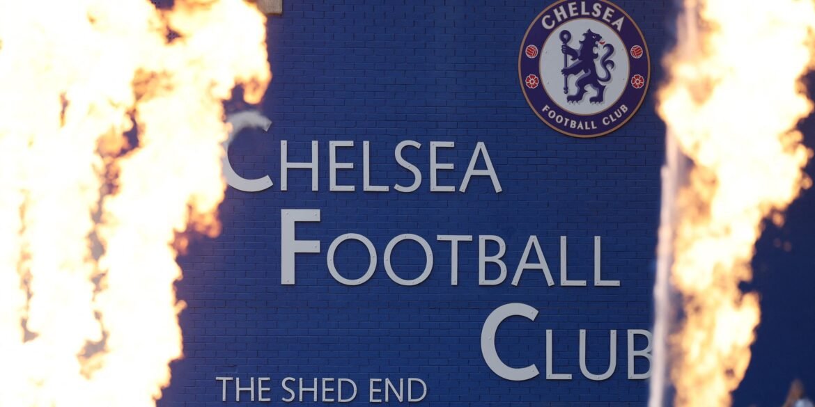 Chelsea inicia negociações por destaque da Bundesliga, que é a principal meta do Sunderland