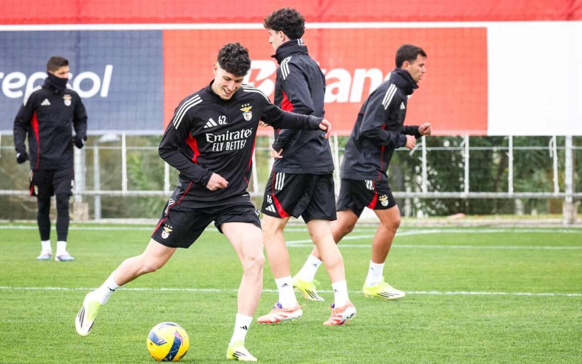 Como Assistir ao Jogo: Escalações e Informações sobre a Arbitragem