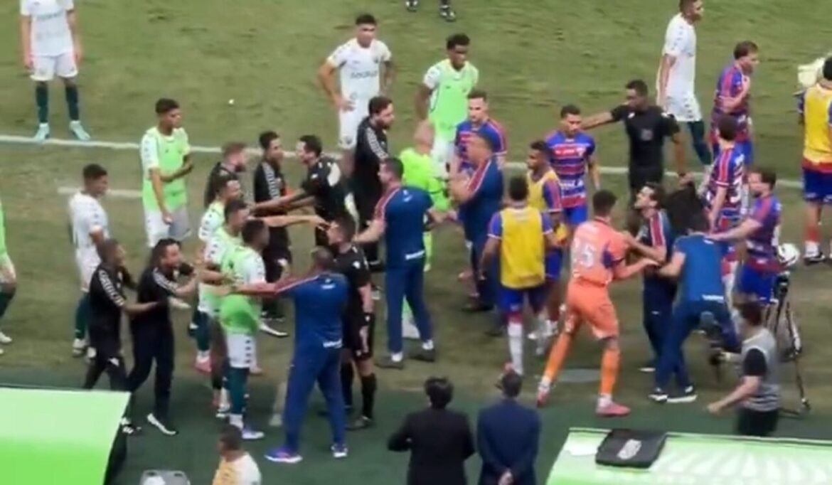 Conflito entre treinadores destaca empate entre Fortaleza e Cuiabá na Série B