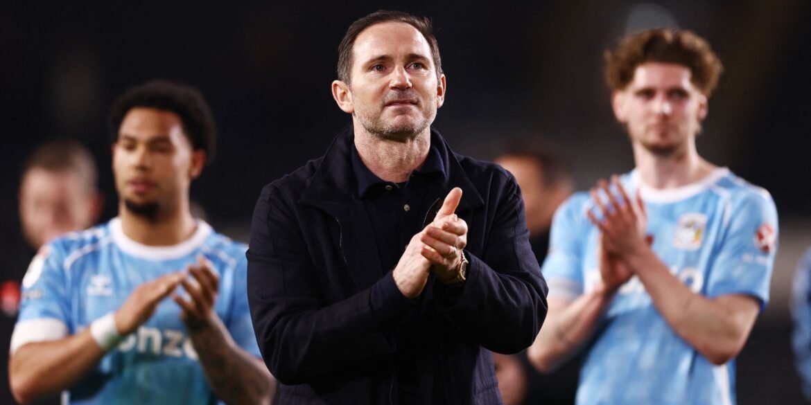 Coventry City busca um "incrível" treinador caso Chelsea contrate Lampard