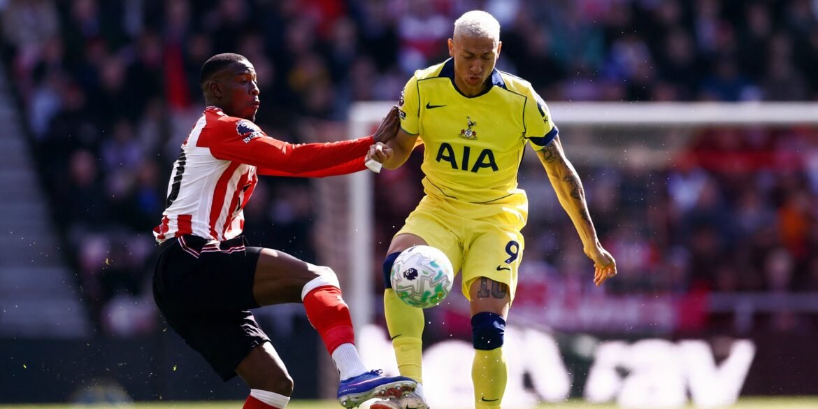 De Zerbi precisa deixar de lado o jogador dos Spurs que teve apenas 4 passes na partida