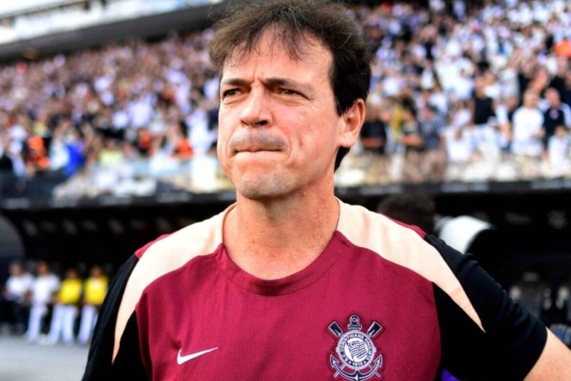 Diniz destaca a resiliência mental do Corinthians na conquista: "Eles souberam suportar a pressão"