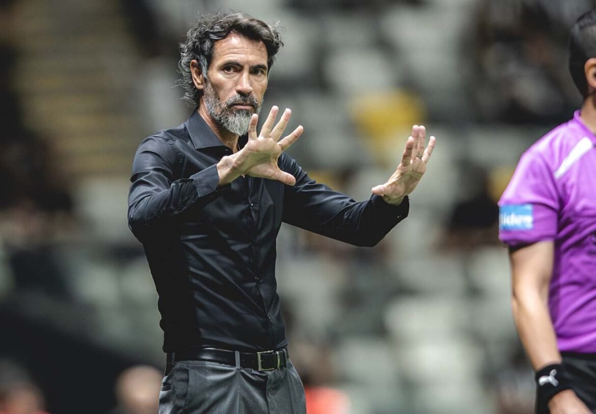 Domínguez desaprova desempenho do Atlético, mesmo com a conquista da vitória