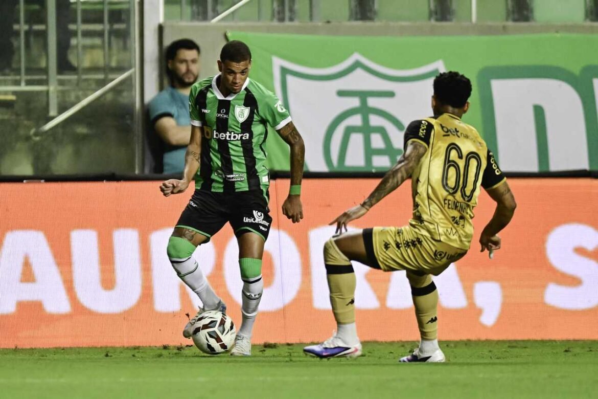 Empate sem gols entre América-MG e Sport no Estádio Independência