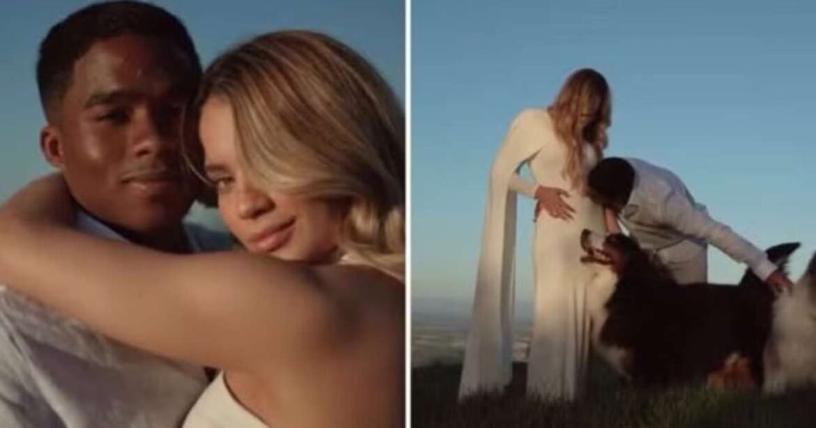 Endrick e Gabriely Miranda compartilham a novidade da gravidez e são surpreendidos por mensagens de amigos; assista ao vídeo.