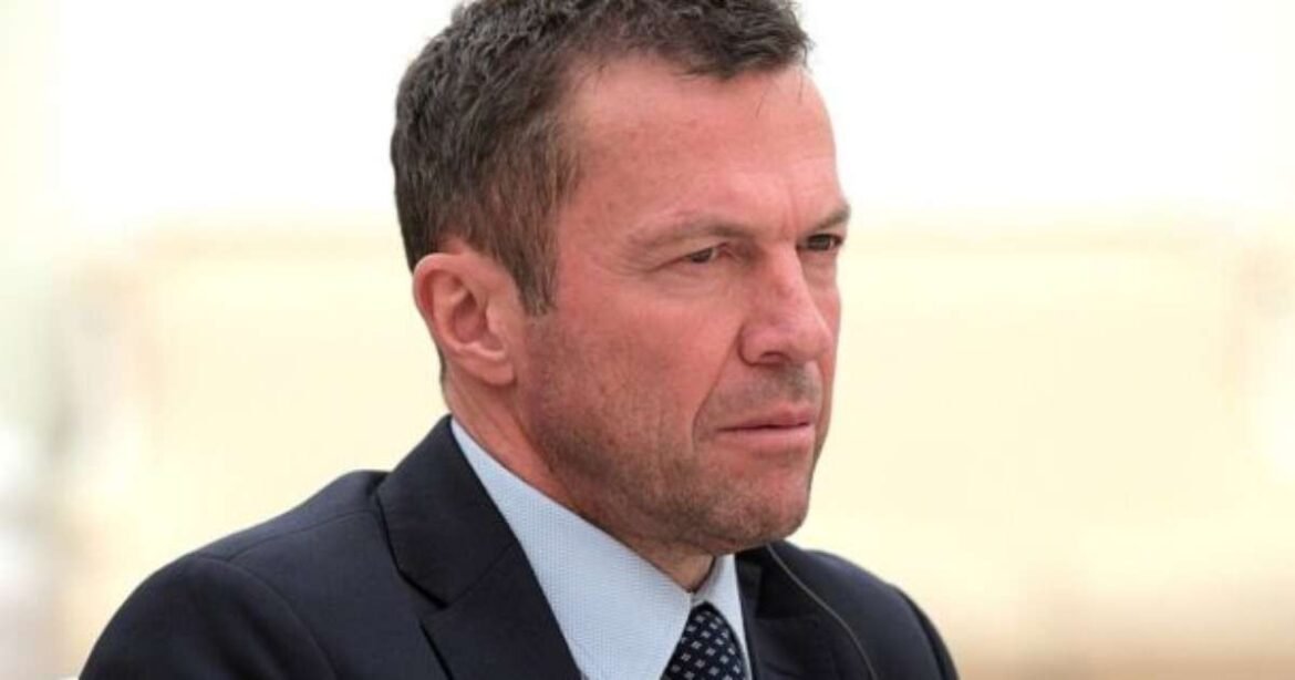 Ex-jogador alemão critica atitude de Vini Jr: provocações seguidas de lágrimas