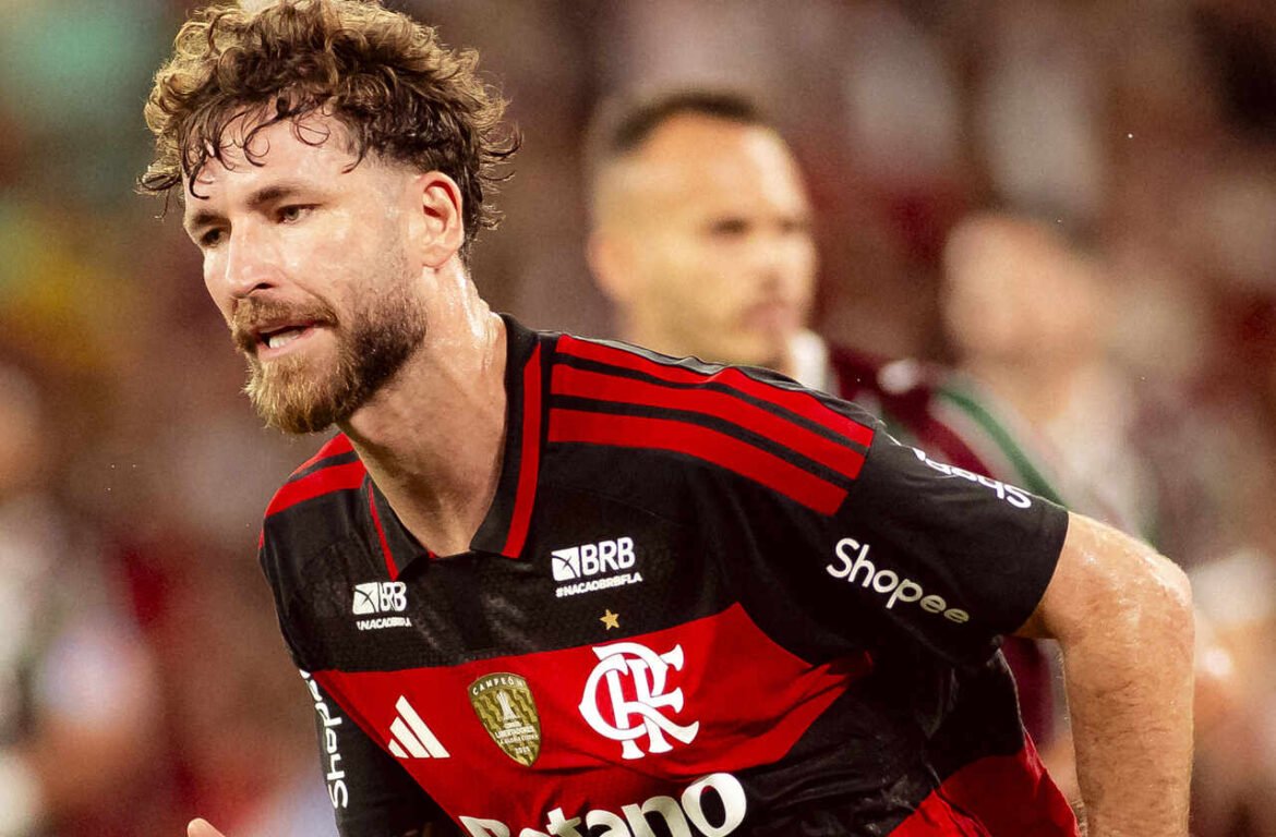 Flamengo anuncia lista de jogadores disponíveis para confronto contra Estudiantes com nova ausência.
