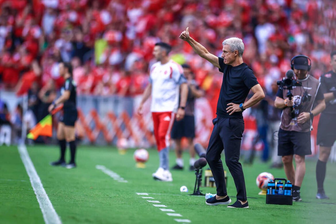 Grêmio ainda busca a consistência nas vitórias