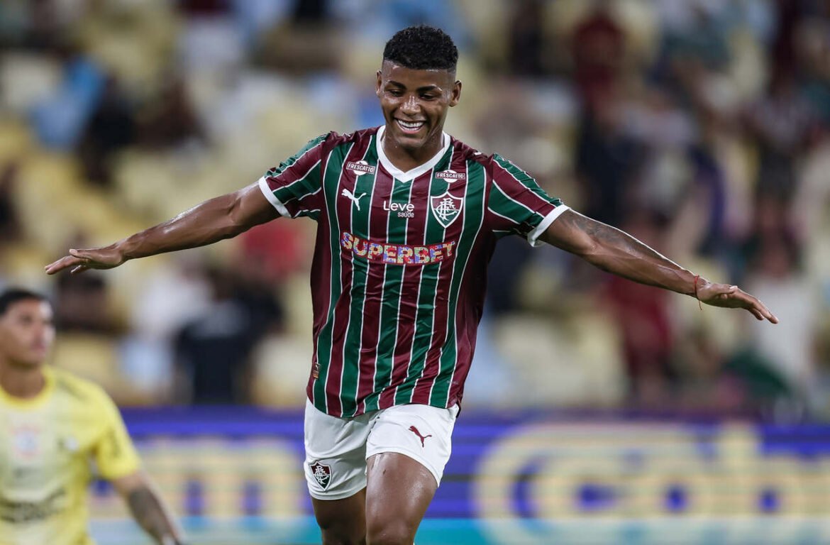 Hércules retoma protagonismo e brilha como goleador no Fluminense