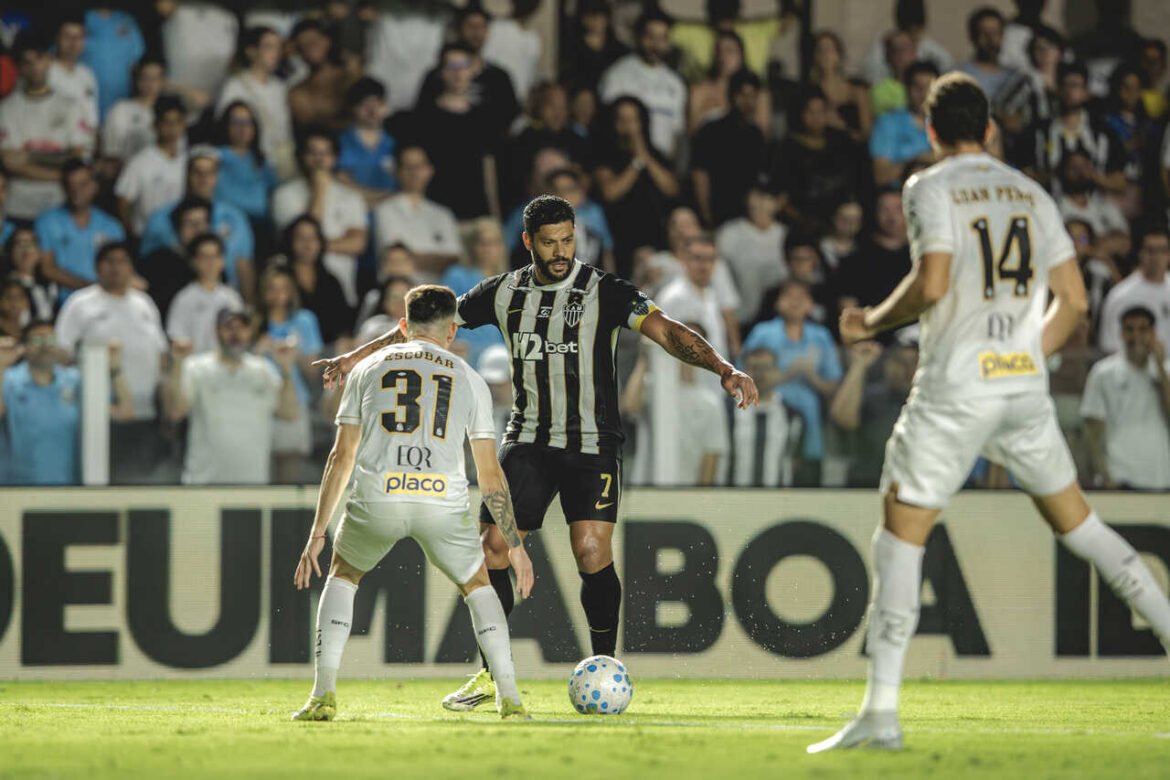 Hulk avalia desempenho do Atlético frente ao Santos: "Abaixo do que esperávamos"