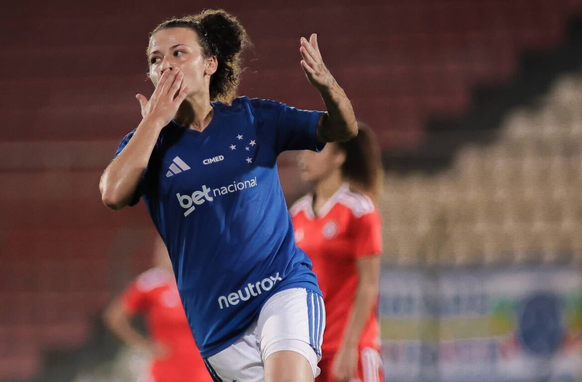 Internacional vence Cruzeiro e se junta ao G8 do Campeonato Brasileiro Feminino