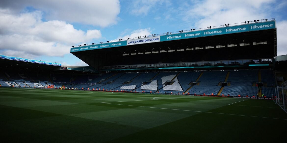 Leeds demonstra interesse em contratar um meio-campista descrito como um "Gazza contemporâneo"