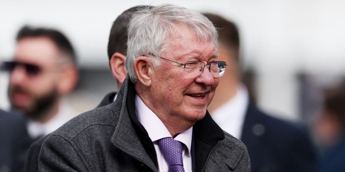 Manchester United avalia seriamente treinador britânico admirado por Sir Alex Ferguson