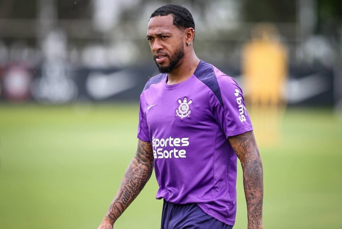 Martínez critica Dorival após saída do Corinthians: "Ele arcará com as consequências"