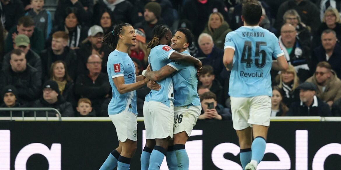 Newcastle busca contratar estrela do Man City que se interessa em jogar sob o comando de Howe