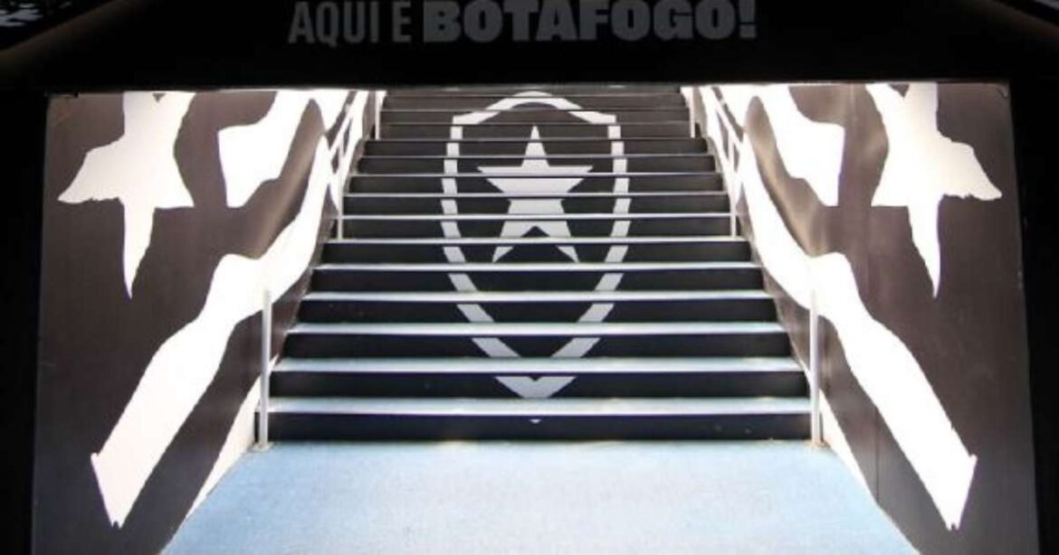 SAF do Botafogo aponta ameaça de crise e solicita intervenção judicial imediata