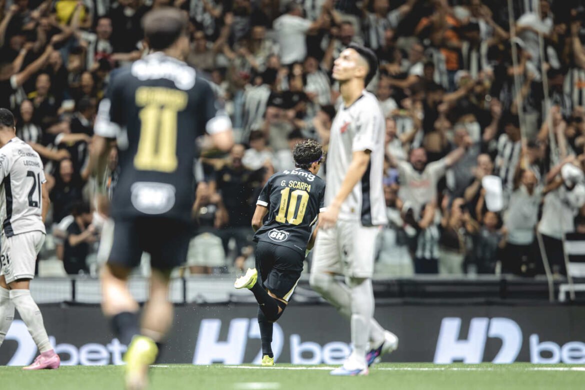 Scarpa destaca gol importante e faz previsões otimistas para o Atlético no Brasileirão: "Grandes conquistas à vista"